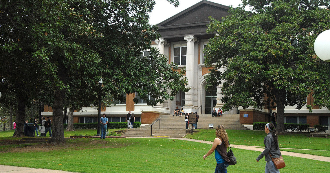 Southeastern Oklahoma State University image 1