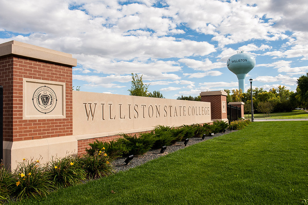 Williston State College image 1