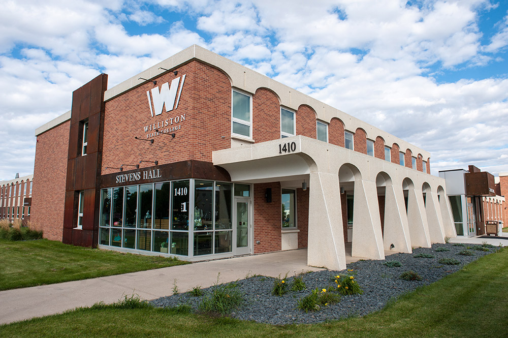 Williston State College image 2